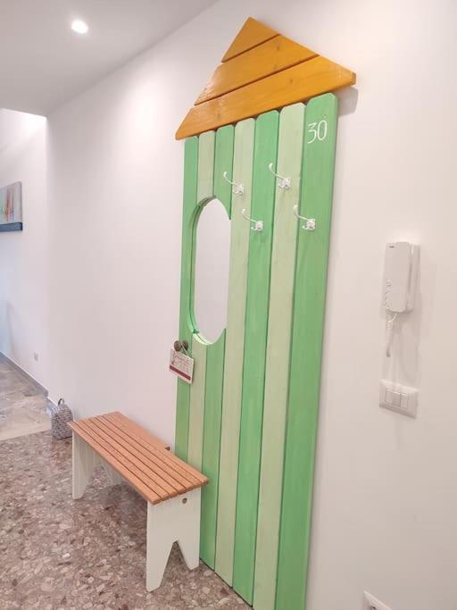 Sunnyhome- Ostia Lido Vista Mare 2 Bagni Kültér fotó